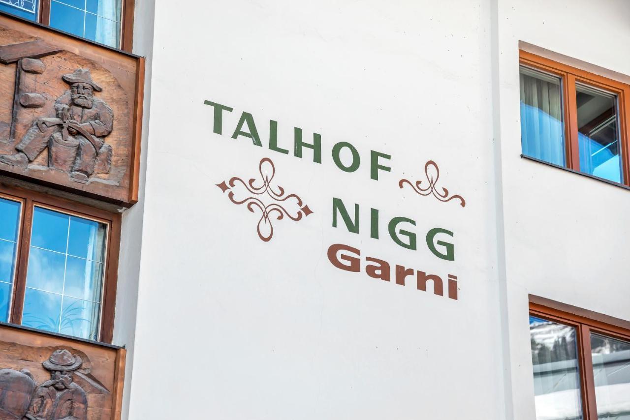 Heart Hotel Talhof Nigg 장크트안톤암아를베르크 외부 사진