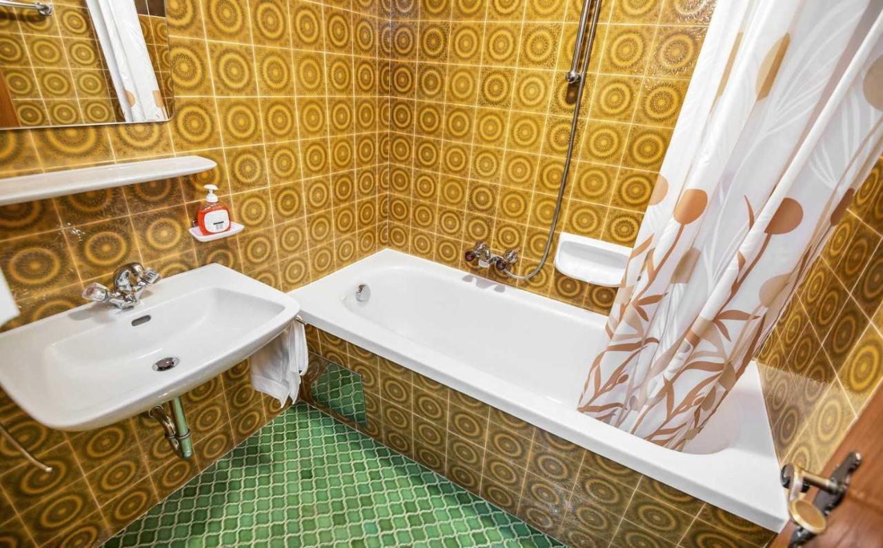 Heart Hotel Talhof Nigg 장크트안톤암아를베르크 외부 사진